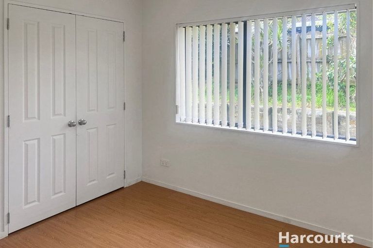 Photo of property in 4 Falcarragh Crescent, Flat Bush, Auckland, 2019