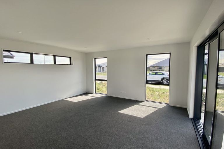 Photo of property in 49 Nethercote Way, Rolleston, 7614