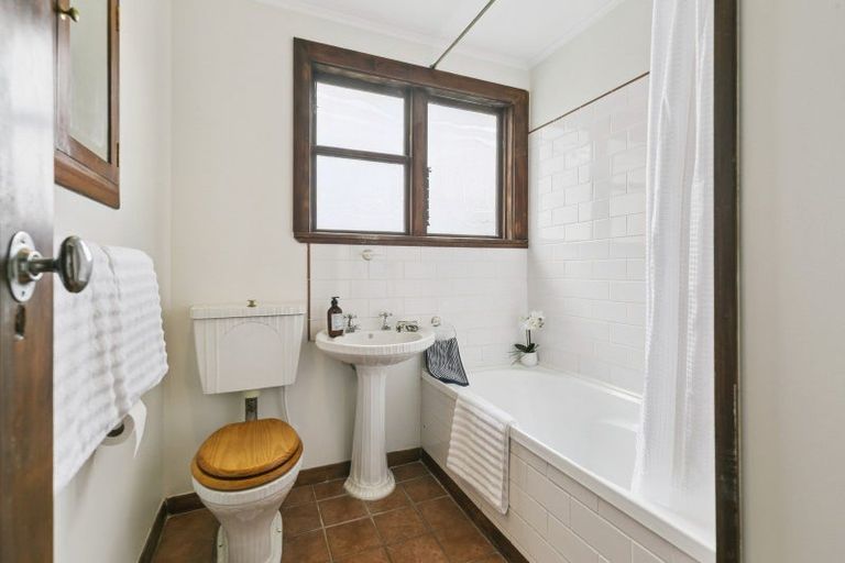 Photo of property in 69 Tannadyce Street, Strathmore Park, Wellington, 6022