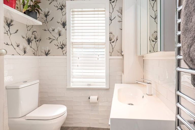 Photo of property in 65 Acacia Avenue, Upper Riccarton, Christchurch, 8041