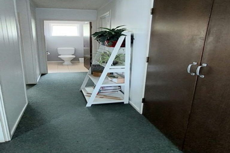 Photo of property in 345 Royal Road, Massey, Auckland, 0614