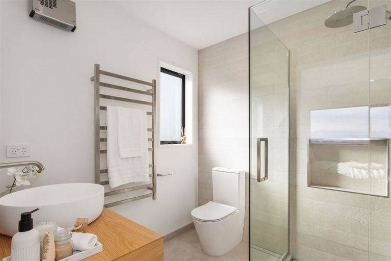 Photo of property in 8 Francis Mill Grove, Westmorland, Christchurch, 8025