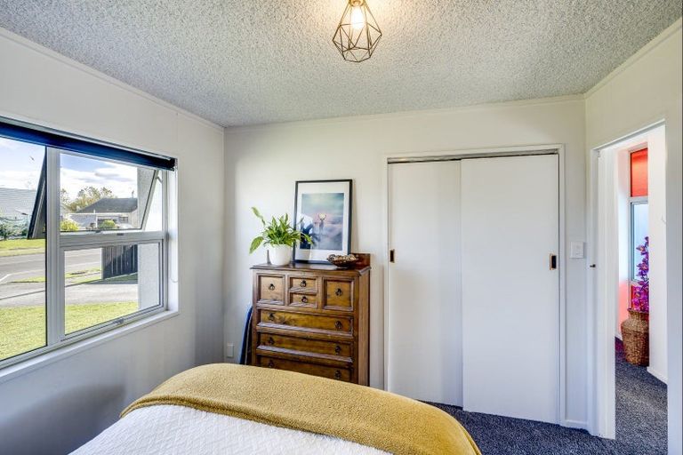 Photo of property in 30 Durham Avenue, Tamatea, Napier, 4112