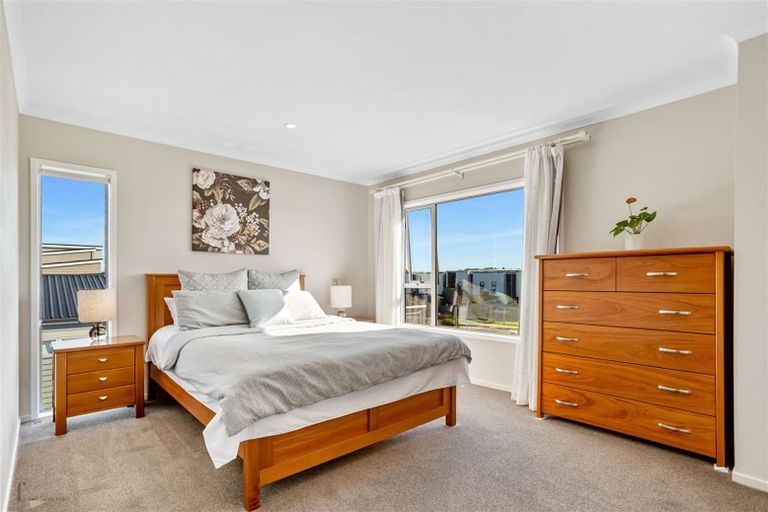 Photo of property in 7 Rangihina Road, Hobsonville, Auckland, 0616