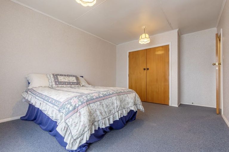 Photo of property in 131 Te Rangitautahanga Road, Turangi, 3334