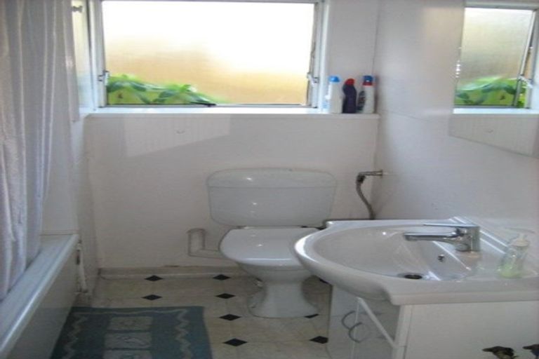 Photo of property in 161u3 Glenmore Street, Kelburn, Wellington, 6012