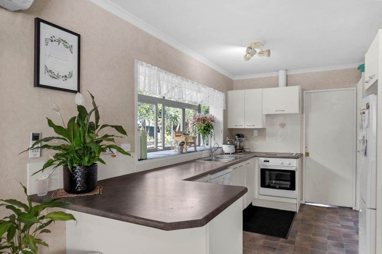 Photo of property in 9 Hawkley Close, Flat Bush, Auckland, 2019