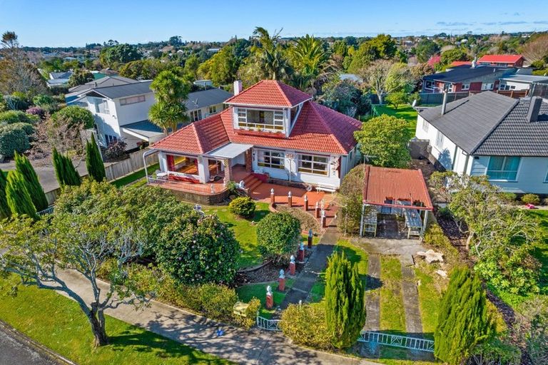 Photo of property in 22 Budleigh Street, Frankleigh Park, New Plymouth, 4310