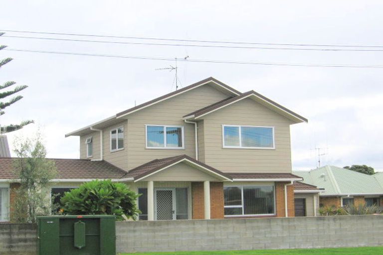 Photo of property in 9a Tay Street, Mount Maunganui, 3116