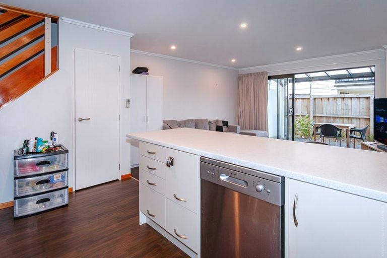 Photo of property in 18 Kenilworth Street, Addington, Christchurch, 8024