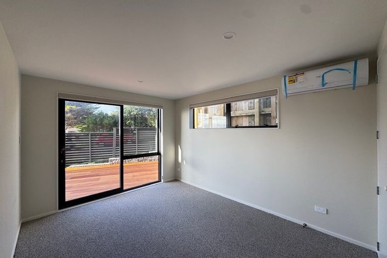 Photo of property in 1 Sandford Street, Campbells Bay, Auckland, 0630
