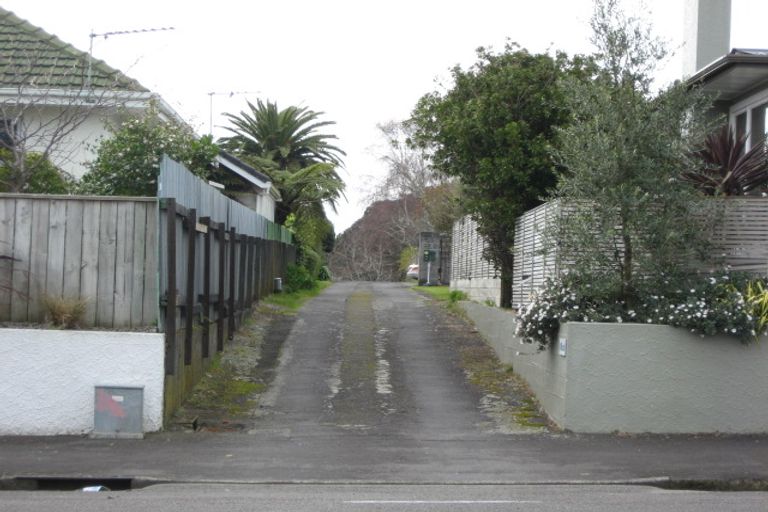 Photo of property in 245a Carrington Street, Vogeltown, New Plymouth, 4310