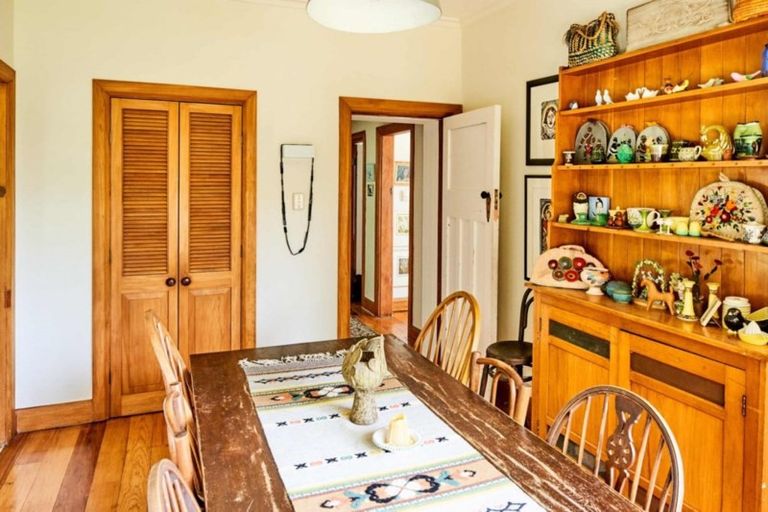 Photo of property in 339 Muritai Road, Eastbourne, Lower Hutt, 5013