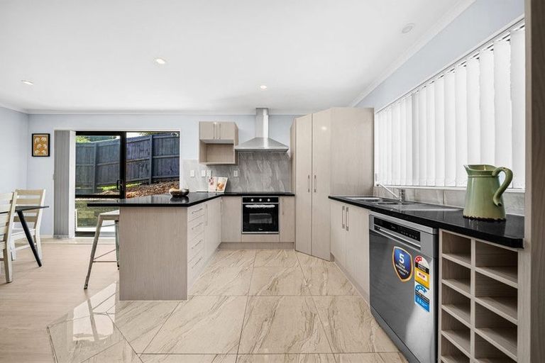 Photo of property in 36a Greenhaven Avenue, Opaheke, Papakura, 2113
