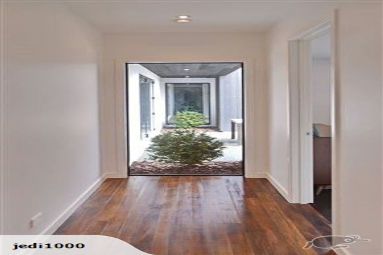 Photo of property in 33 Peak Crescent, Kaiapoi, 7630