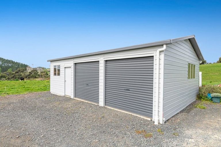 Photo of property in 346 Inland Road, Helensville, 0875