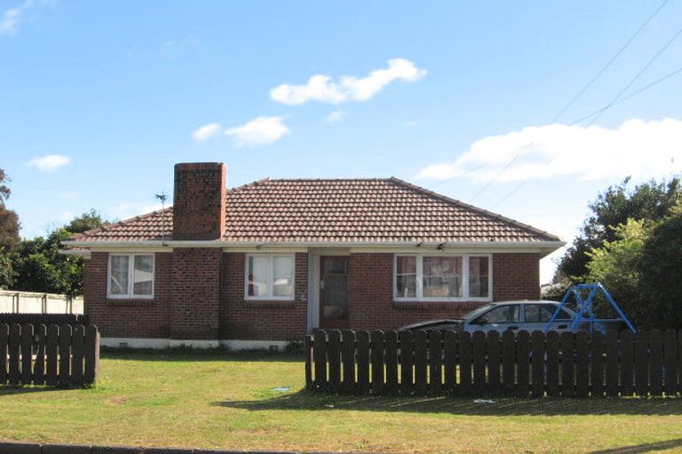 Photo of property in 11 Elizabeth Street, Papakura, 2110