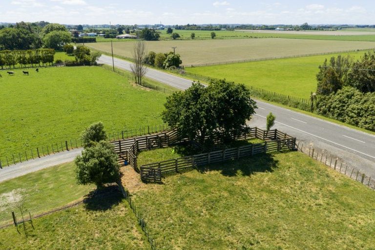 Photo of property in 851 Milson Line, Newbury, Feilding, 4775