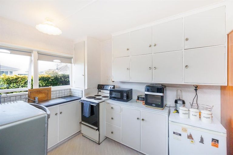 Photo of property in 14 Totara Street, Marton, 4710