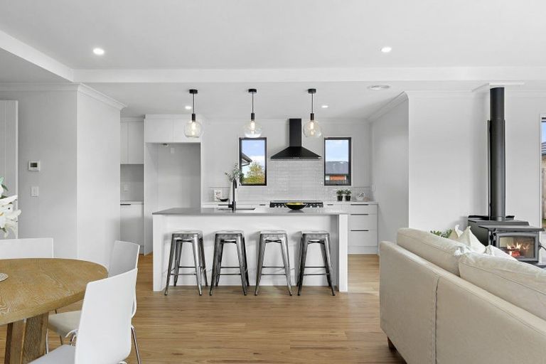 Photo of property in 29 Cressy Place, Darfield, 7510