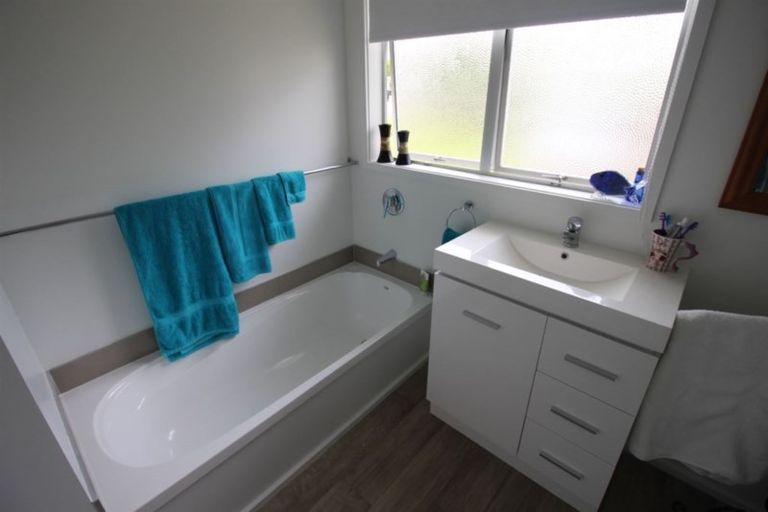 Photo of property in 108 Elizabeth Drive, Tokoroa, 3420