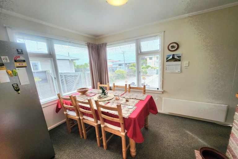 Photo of property in 60 Taward Street, Oamaru North, Oamaru, 9400