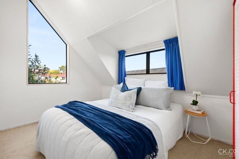 Photo of property in 44 Mossburn Grove, Kelson, Lower Hutt, 5010