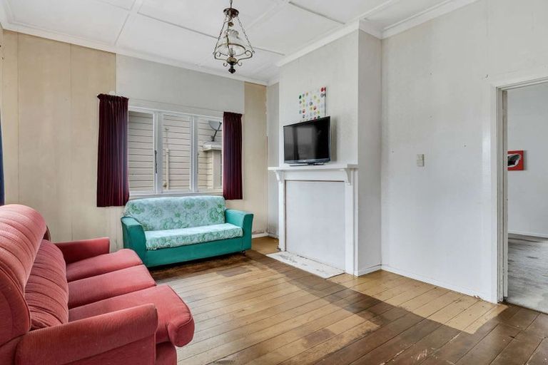 Photo of property in 214 Clifford Street, Whataupoko, Gisborne, 4010