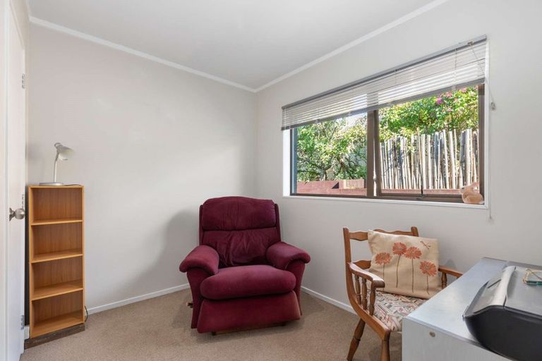 Photo of property in 10 Revell Court, Pukekohe, 2120