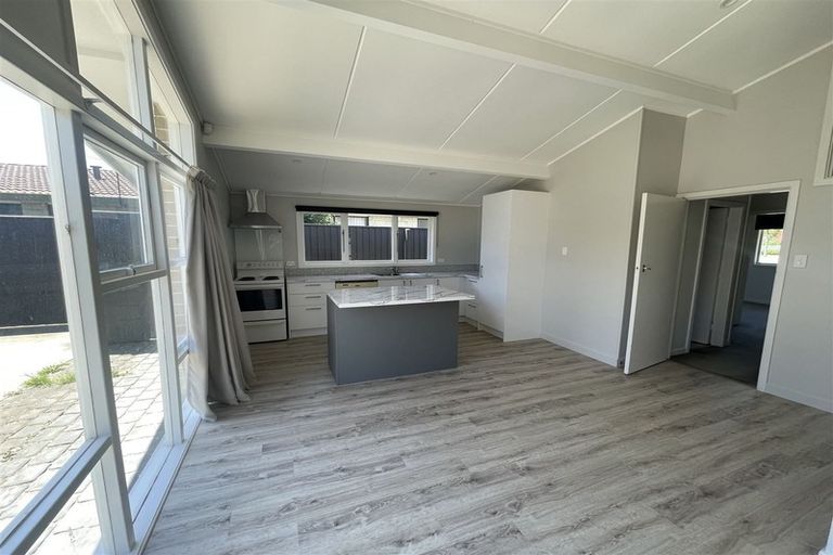 Photo of property in 199 Innes Road, St Albans, Christchurch, 8052