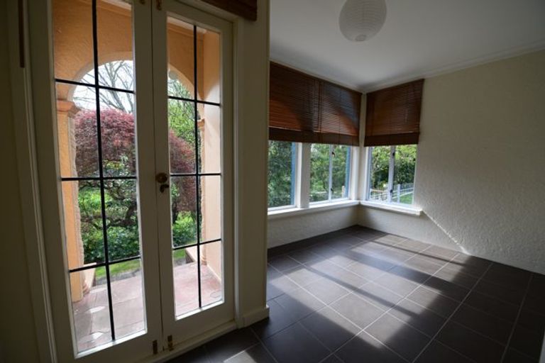 Photo of property in 65 Havelock Road, Havelock North, 4130