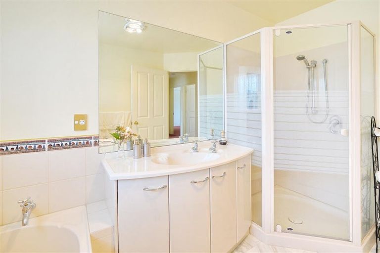 Photo of property in 10 Courtenay Drive, Kaiapoi, 7630