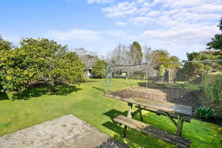 Photo of property in 2 Tupoki Street, Glen Avon, New Plymouth, 4312