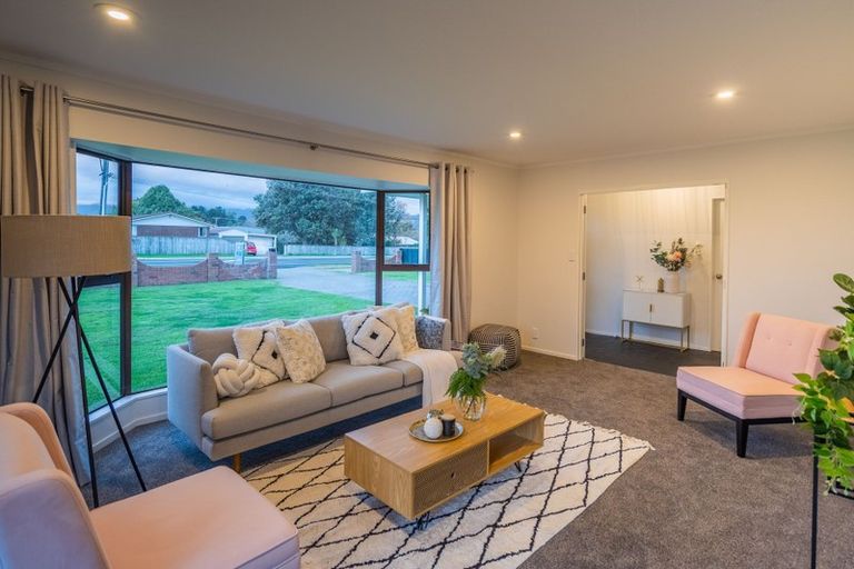 Photo of property in 148 Mazengarb Road, Paraparaumu, 5032