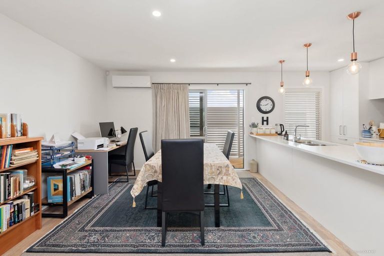 Photo of property in 19u4 Ruakiwi Road, Hamilton Lake, Hamilton, 3204