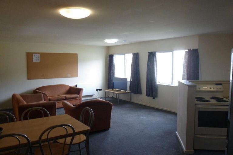 Photo of property in Basin Reserve Complex, 39/4 Sussex Street, Mount Cook, Wellington, 6021