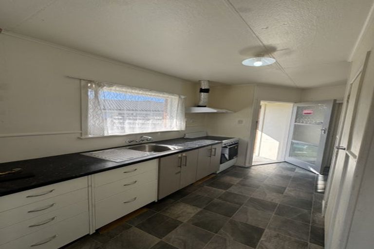 Photo of property in 74 Bremworth Avenue, Dinsdale, Hamilton, 3204