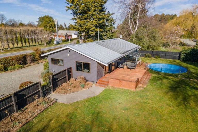 Photo of property in 9 Burdon Road, Woodbury, Geraldine, 7991