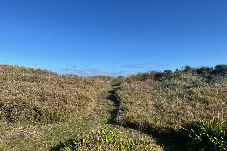 Photo of property in 83 Rua Avenue, Waitarere Beach, Levin, 5510