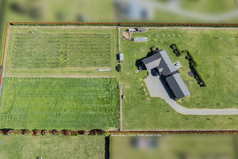 Photo of property in 74 Crozier Drive, Kirwee, Darfield, 7571