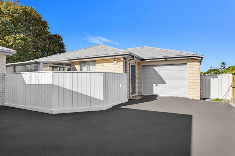 Photo of property in 62c Withells Road, Avonhead, Christchurch, 8042
