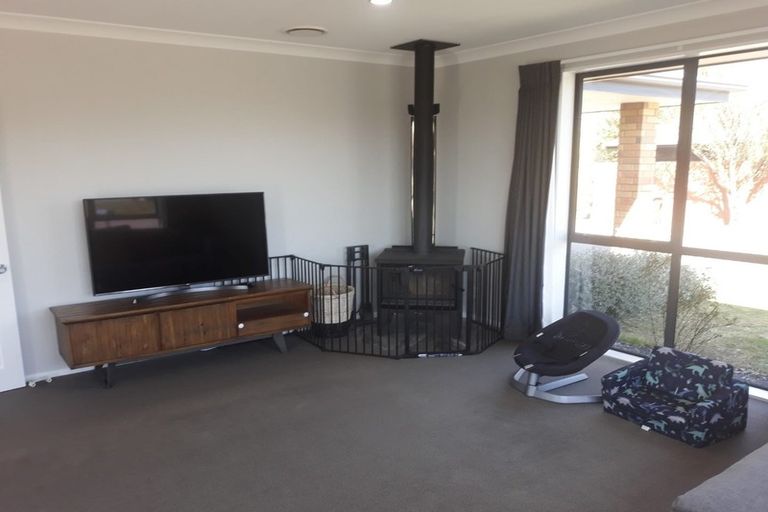 Photo of property in 13 Picasso Place, Rolleston, 7614