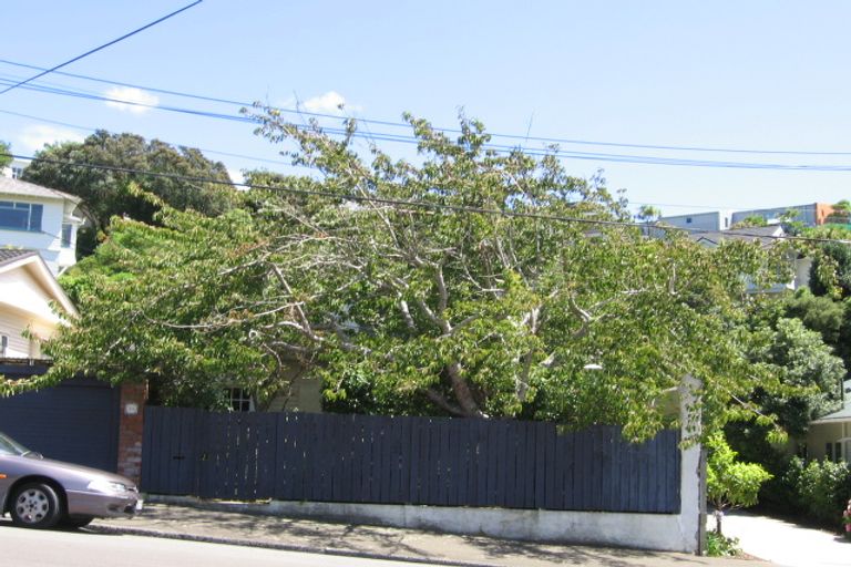 Photo of property in 58 Glen Road, Kelburn, Wellington, 6012