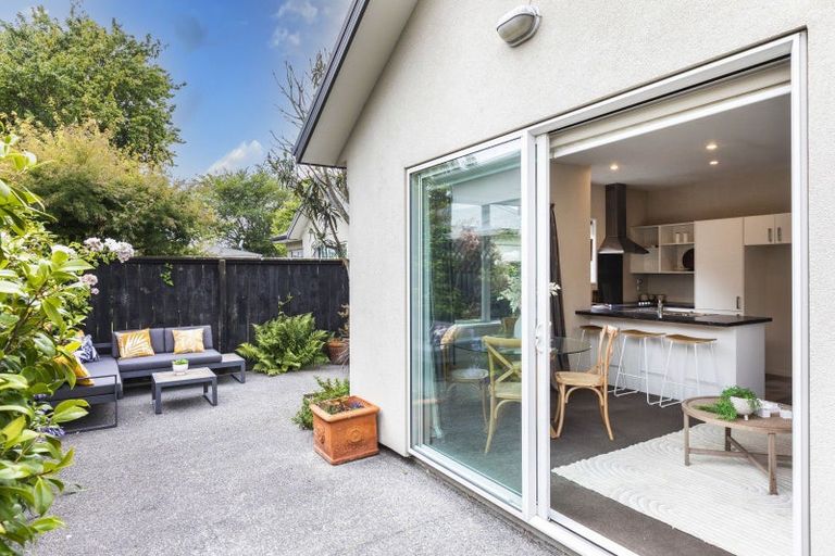 Photo of property in 4/6 Kauri Street, Riccarton, Christchurch, 8041