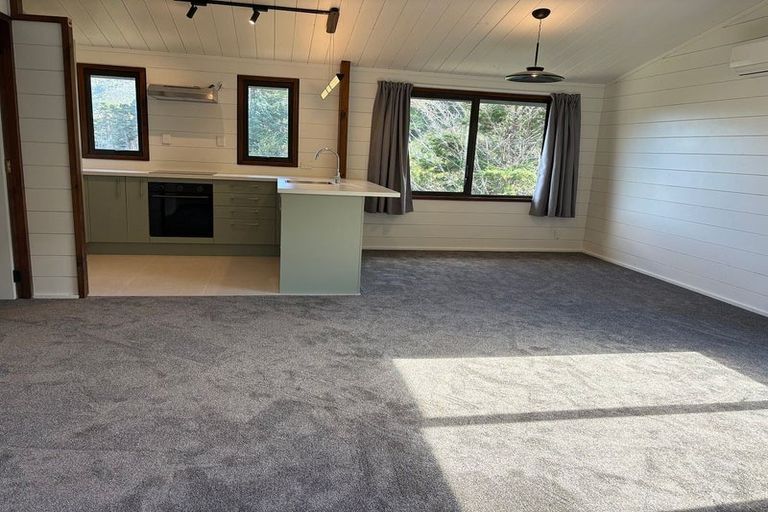 Photo of property in 22 Percy Dyett Drive, Karori, Wellington, 6012