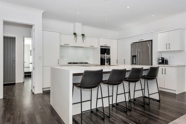 Photo of property in 58u4 Herbert Road, Queenwood, Hamilton, 3210