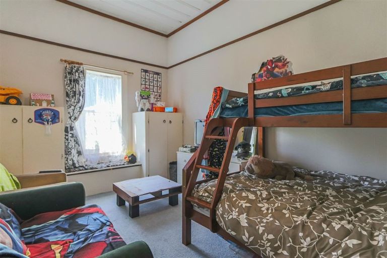 Photo of property in 9 Rata Street, Inglewood, 4330