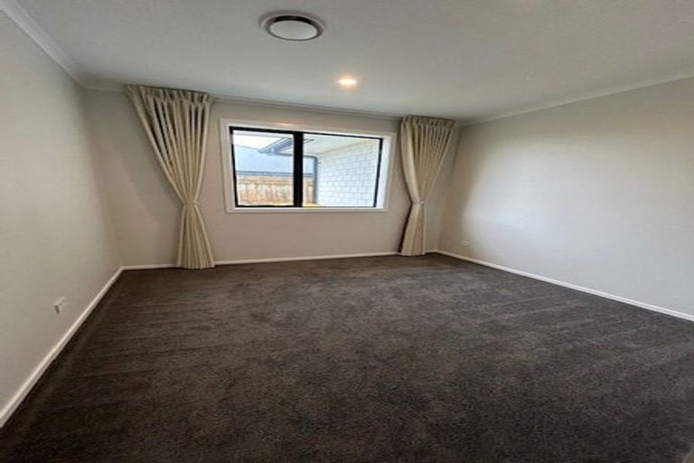 Photo of property in 62 Accolade Street, Feilding, 4702