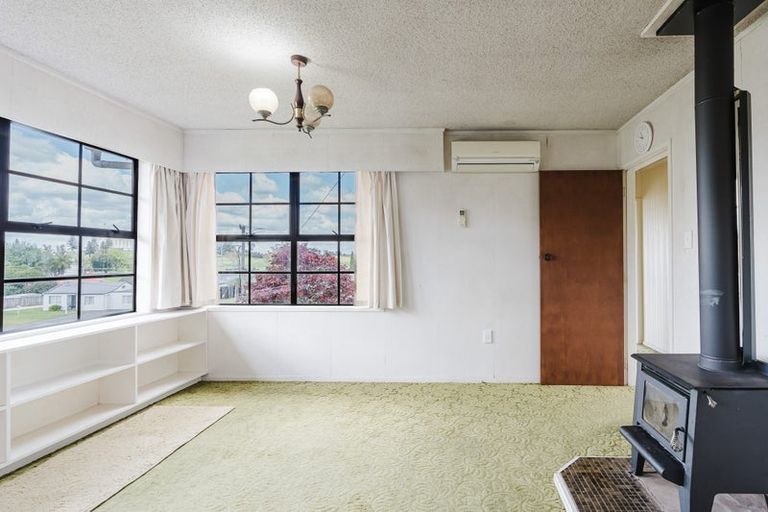 Photo of property in 39 Cowley Drive, Temple View, Hamilton, 3218