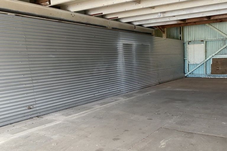 Photo of property in 180 Havelock Road, Akina, Hastings, 4122